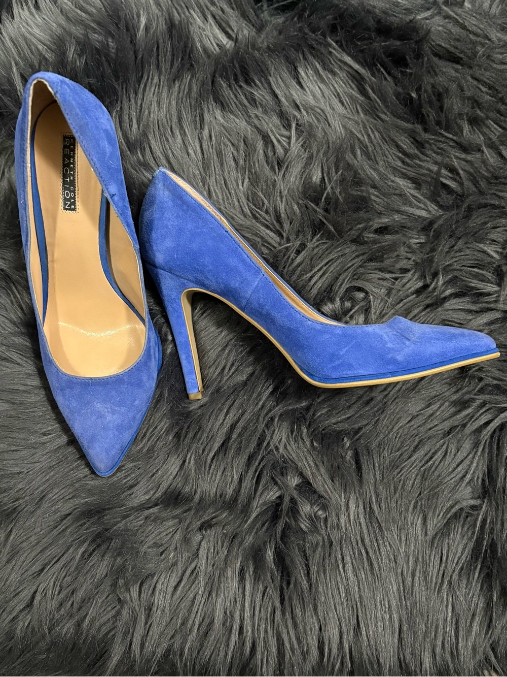Kenneth Cole Reaction Cobalt Blue Suede Pointed-Toe Pumps